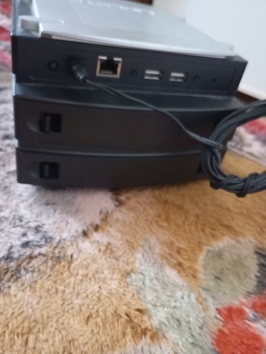 Linksys nes cu loc 2 harduri