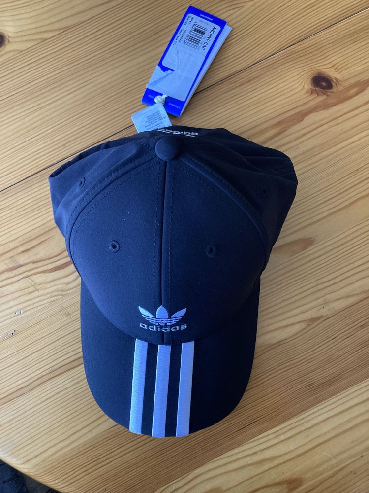 Мъжка оригинална шапка Adidas