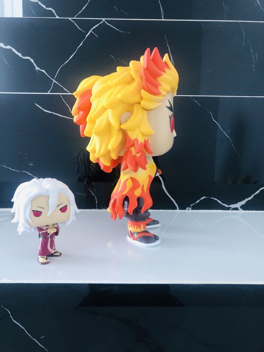 Figurină Funko POP! Demon Slayer Rengoku Kyojuro Mare!
