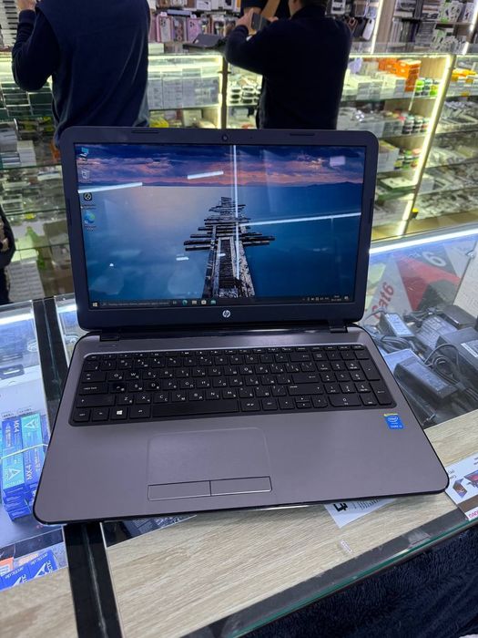 Notebook sotiladi Acer Hp laptop