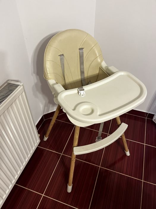 Scaun masa bebe