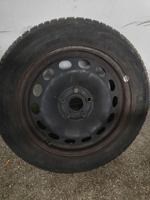 Anvelope  iarna roti  205 55 16 vw Skoda audi