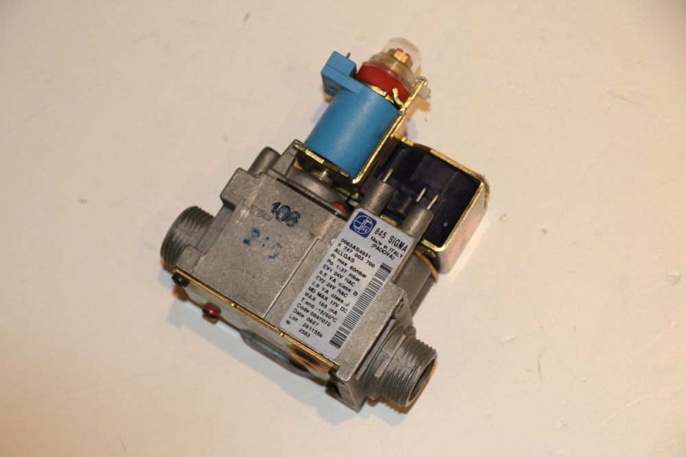 Vana de gaz Sigma 845 cu bobina 24 V