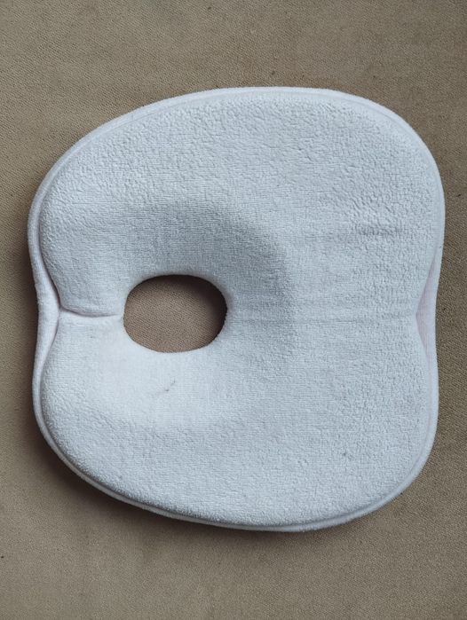 Подушка для путешествий