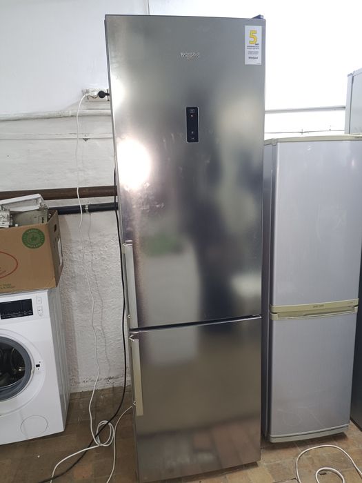 Продаётся холодильник.Доставка бесплатно