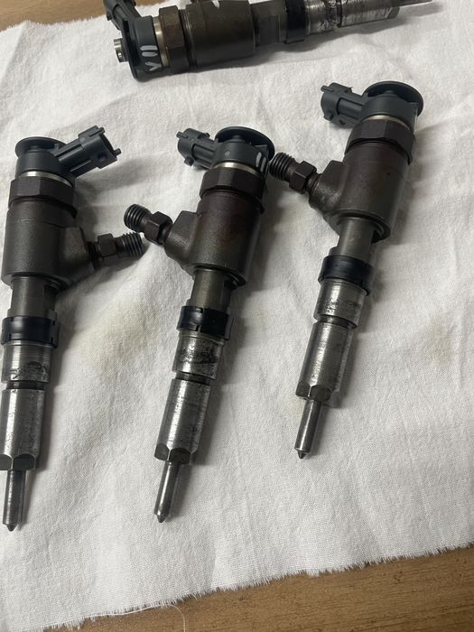 ДЮЗИ  0  445  110  135 Bosch Common Rail  Citroen, Peugeot