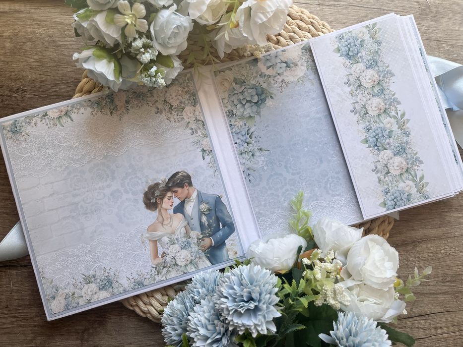 Сватбен албум в синьо