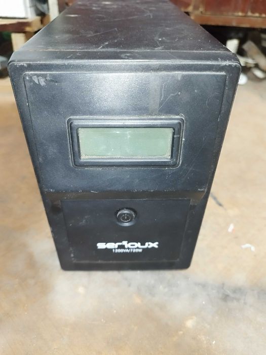 UPS cateva modele 12v-24v / 200-1200 Wati