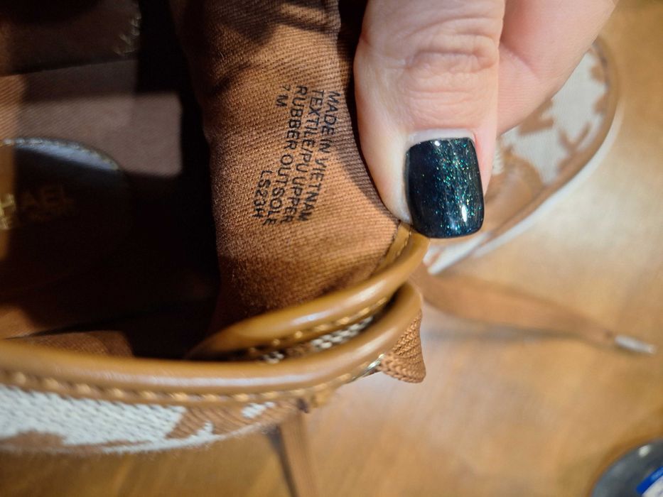 Маратонки Michael Kors 38 номер