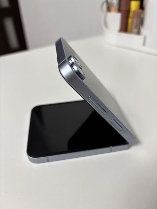 Samsung Z Flip 6