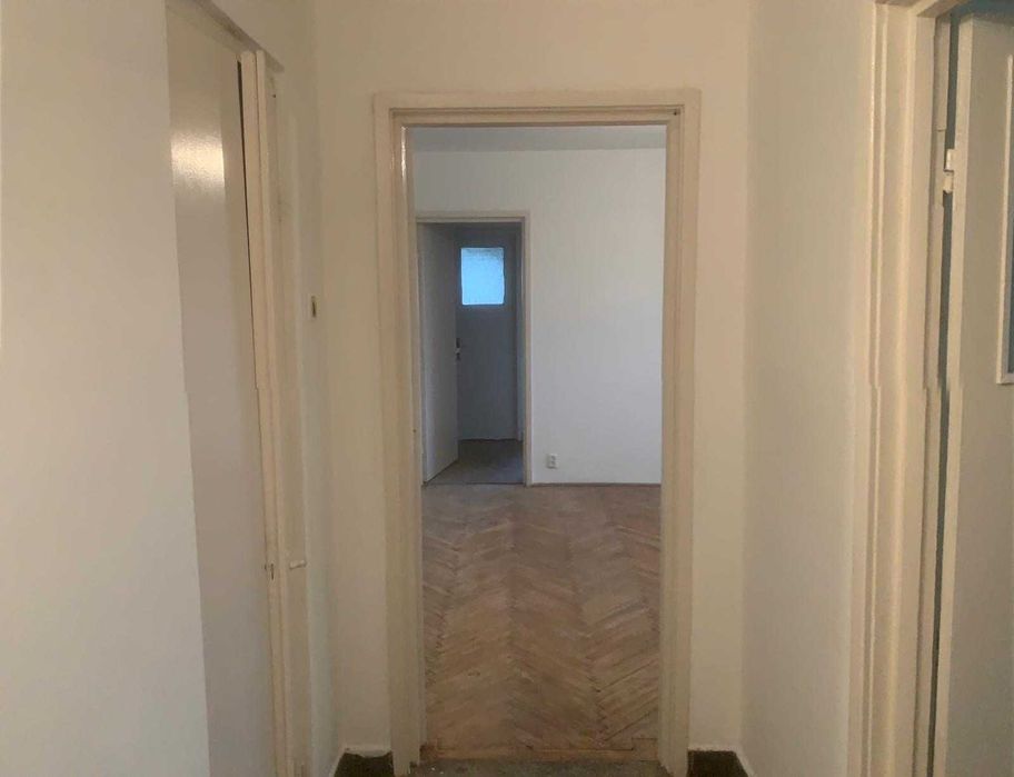 Vand apartament 2 camere Areni