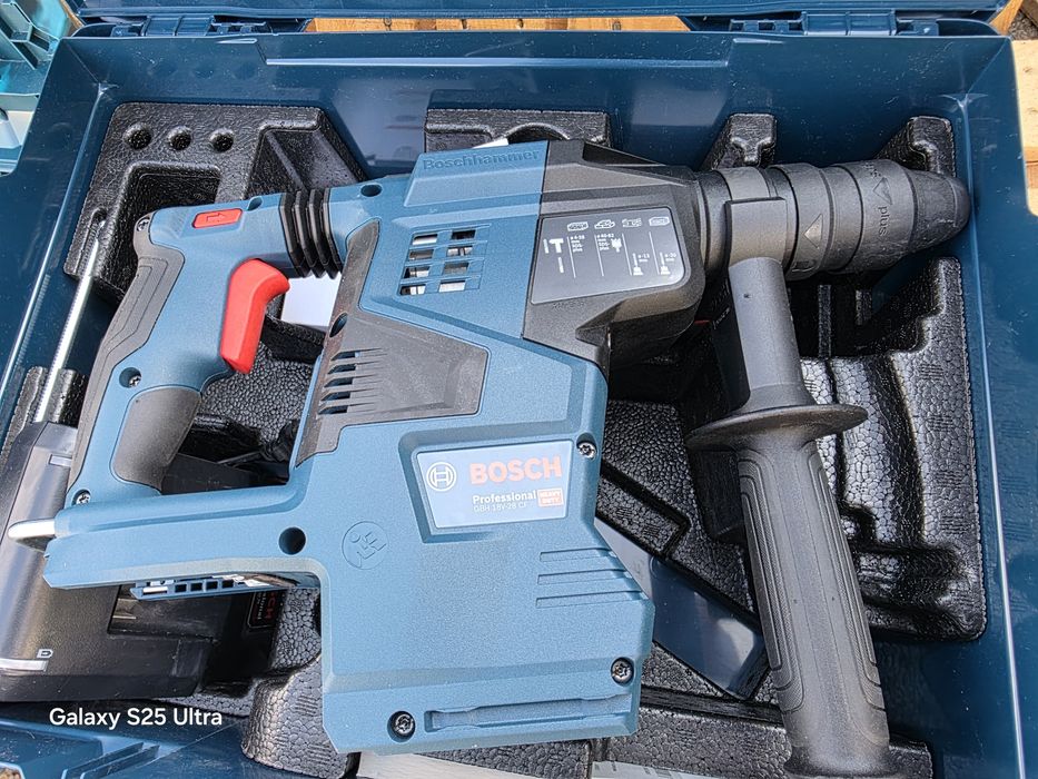 Машини BOSCH GSH 5, GBH 2-26 F, GBH 18V-28 CF