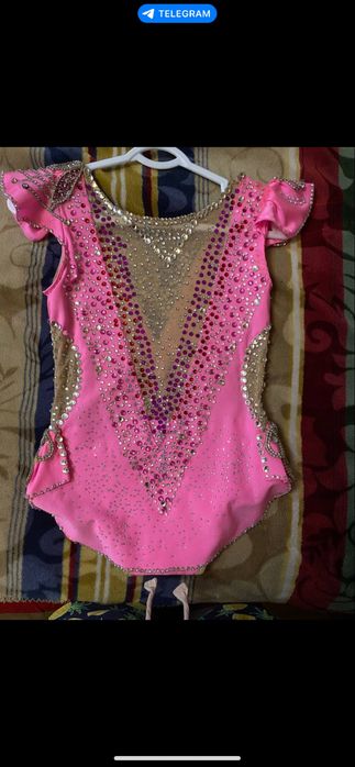 Купальник для художественной гимнастики