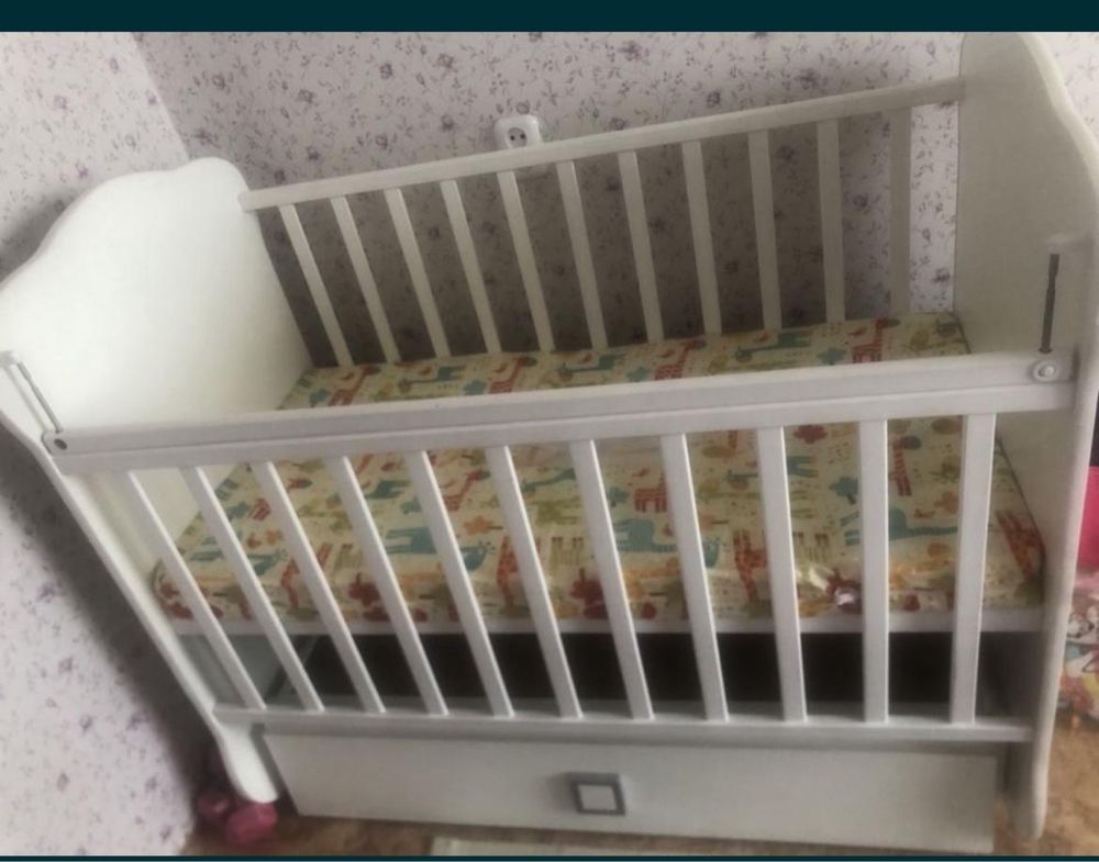 Детский манеж почти новый