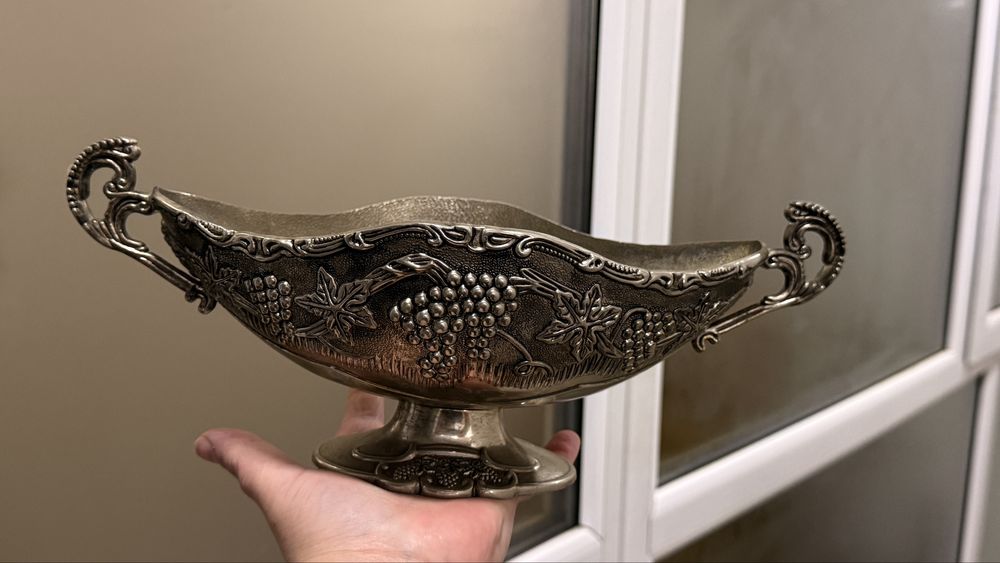 Фруктовница, конфетница