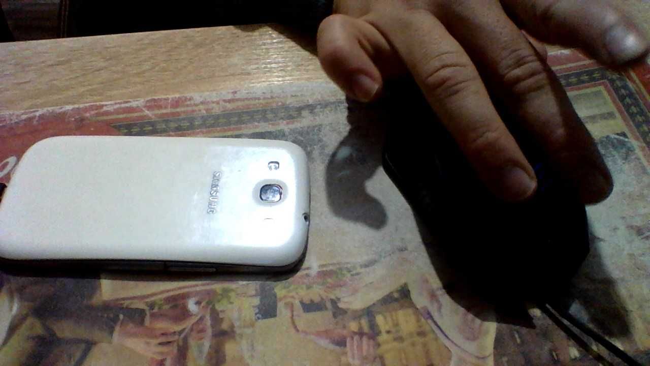 Vând telefon Samsung galaxy S3 GT-I9300