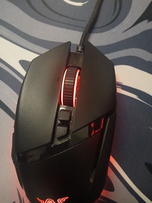 Vand mouse Razer Basilik V3