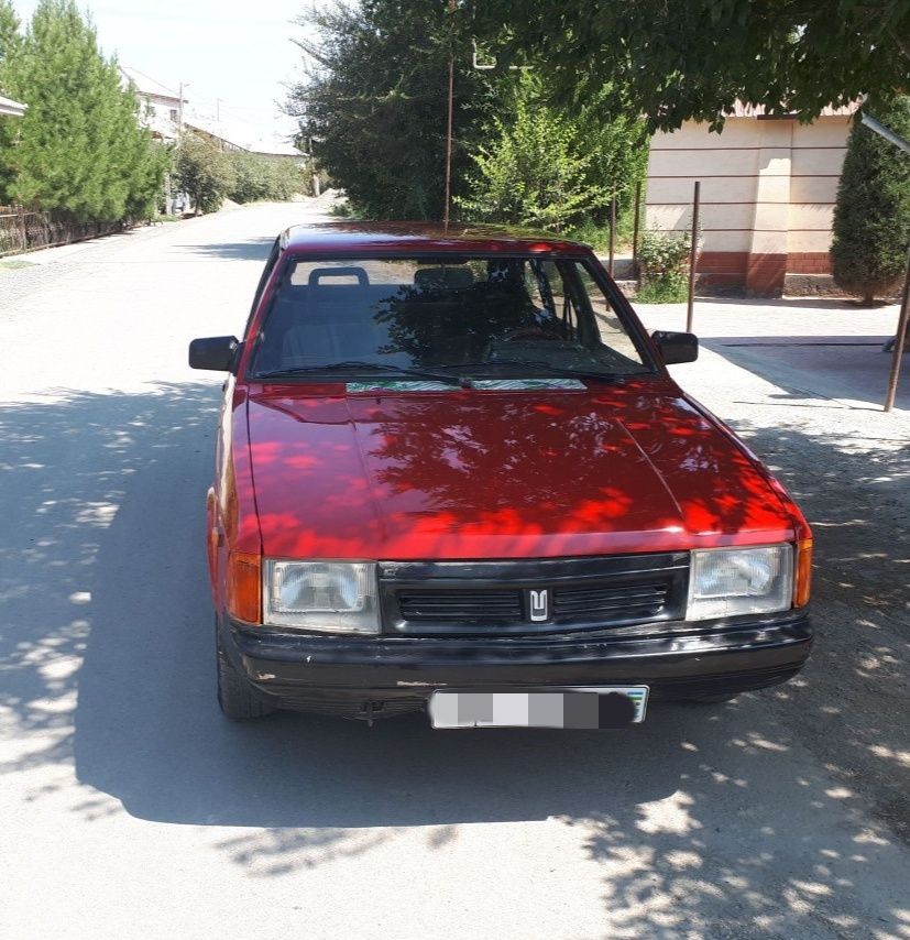 Moskvich 2141. .