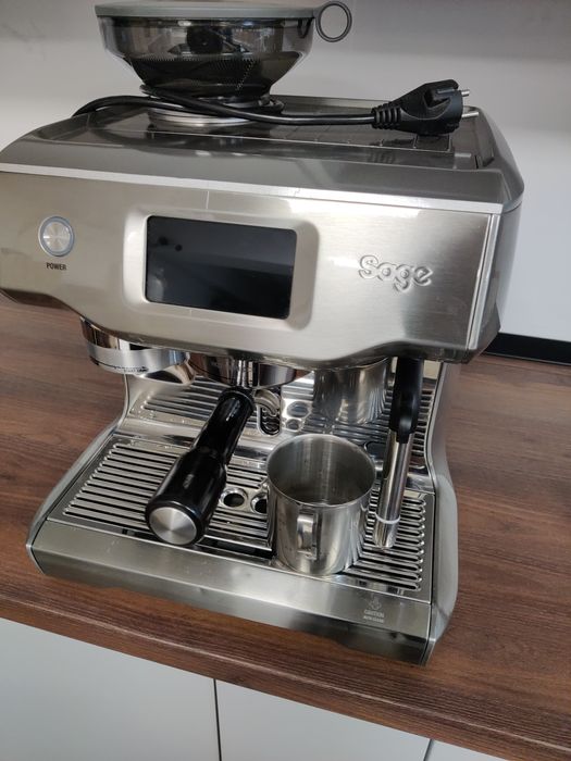 Aparat cafea model sage  SES990bss