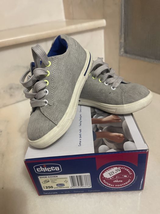 Incaltaminte baiat  tip tenisi , marimea 25, marca chicco