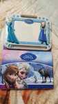 Carte cu tăbliță magnetica Frozen