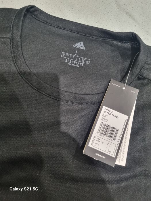 Тениска ADIDAS нова!