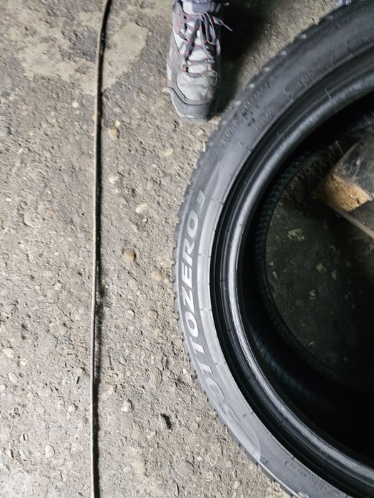 1 anvelopa iarna 275 40 18 Pirelli 2022
