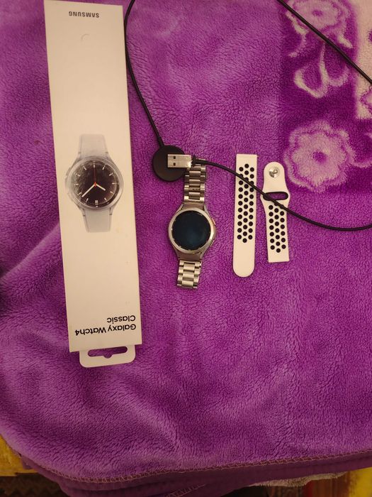 Samsung Galaxy Watch 4