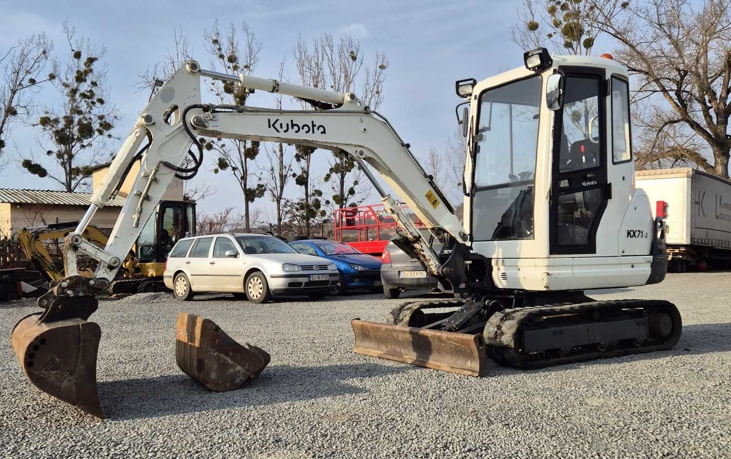 Miniexcavator Kubota KX71-3, 2.8 tone