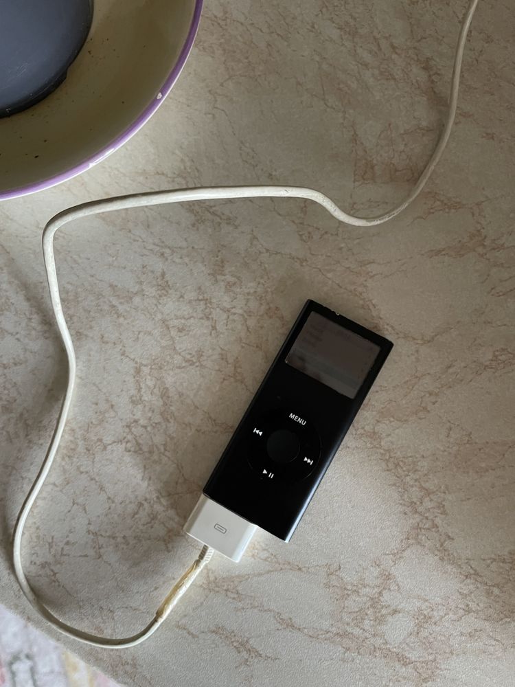 Ipod 8gb nano, negru.