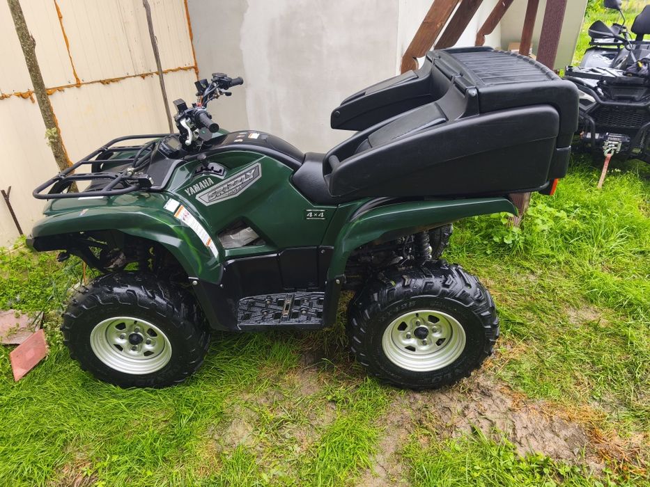 Lada ATV de dimensiune mare și spațioasă.