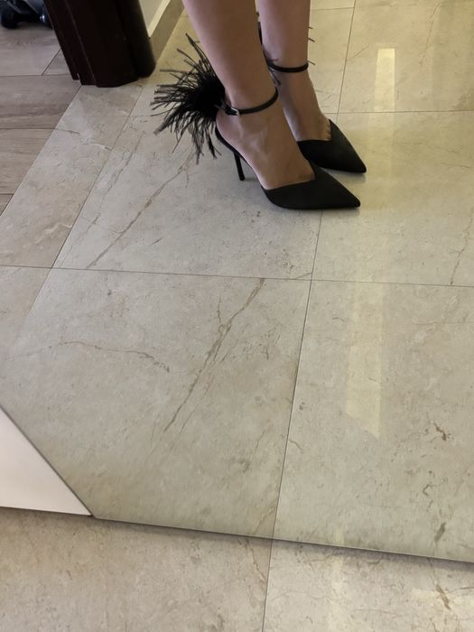 токчета на Zara с пера