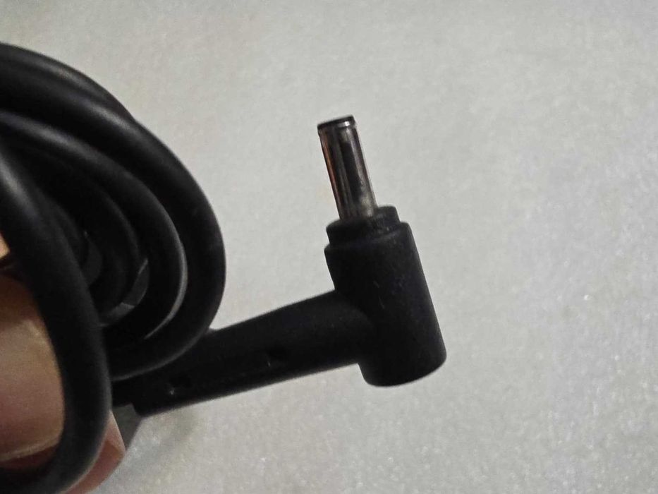 Incarcator laptop Asus 19V 2.37A 45W ADP-45BW C mufa 4.0x1.35 mm