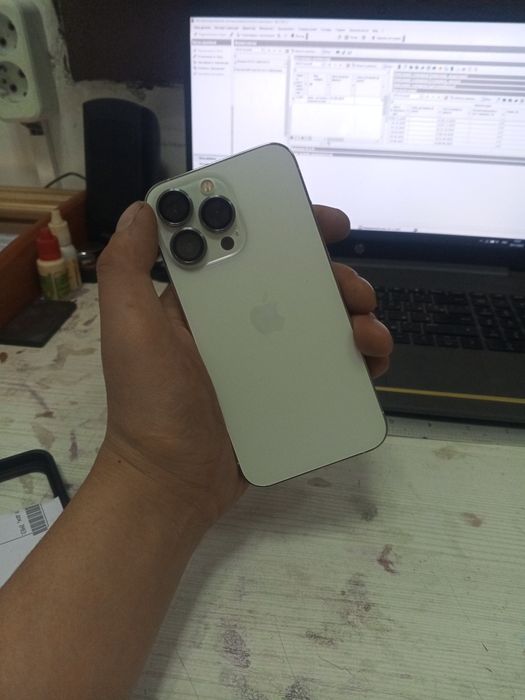 Айфон 13 про в идеальном состоянии