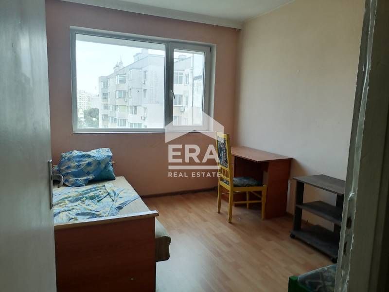 Дава се под наем Тристаен апартамент в Варна, Кайсиева градина - 96 кв.м за 375 € - Снимка #3