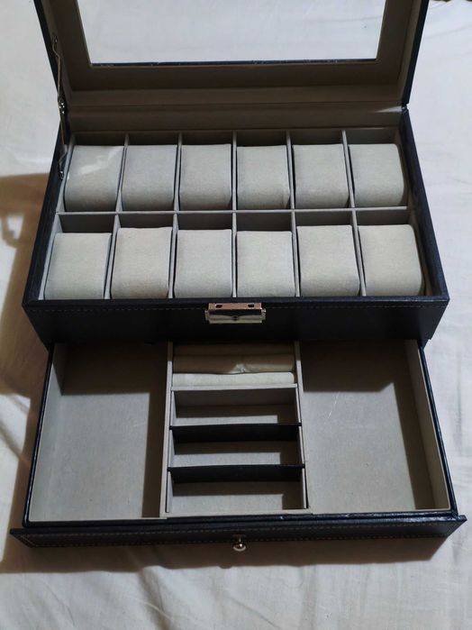 Промоционални цени! Слънчеви очила,кутия за часовници и часовник/ци