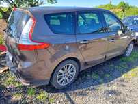 Dezmembrez Renault Scenic 1.5 DCI 110 cai automat
