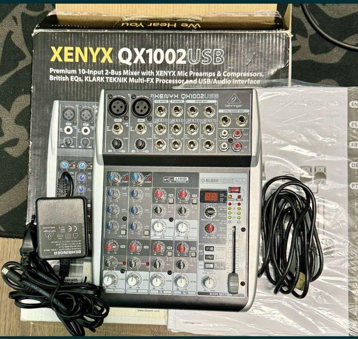 Mixer audio Behringer XENYX QX1002 interfata USB