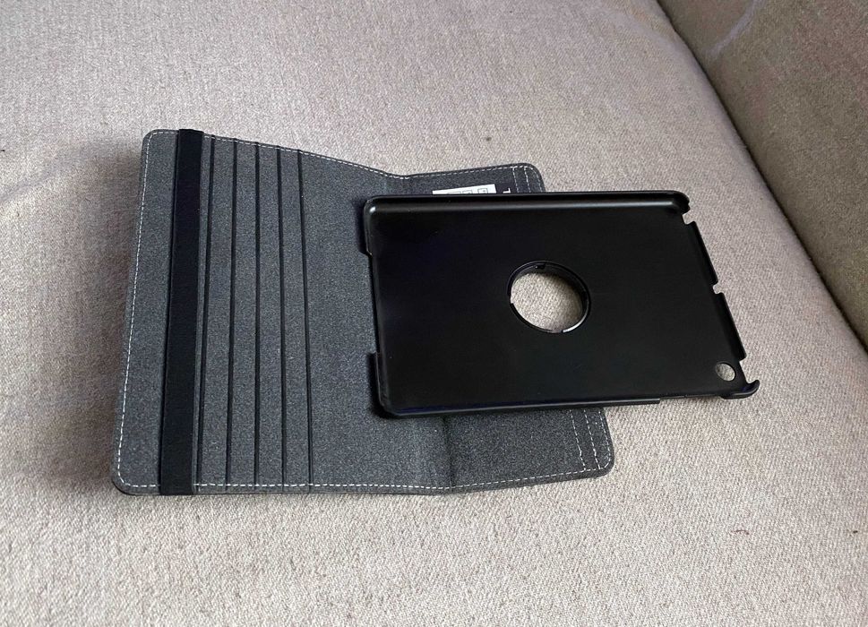 Husă Targus THZ183EU-53 rotativă 360° pentru iPad mini 1/2/3 ca nouă