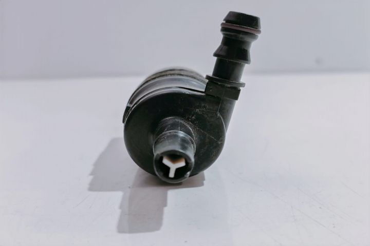 Pompa spalator faruri 3B7955681 Audi A6 4F/C6 seria