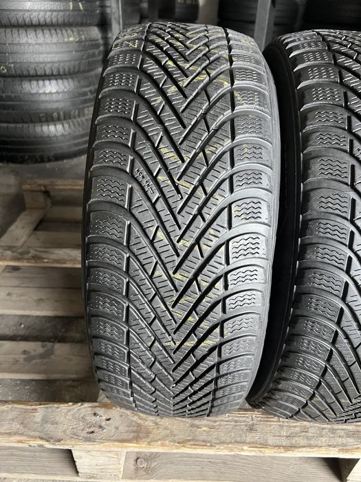 2 anvelope iarna 205/55/16 Pirelli 6.4 mm!
