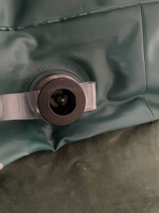 Надюваем двуместен дюшек с помпа