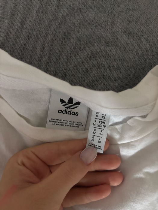 Tricou adidas marime xs s