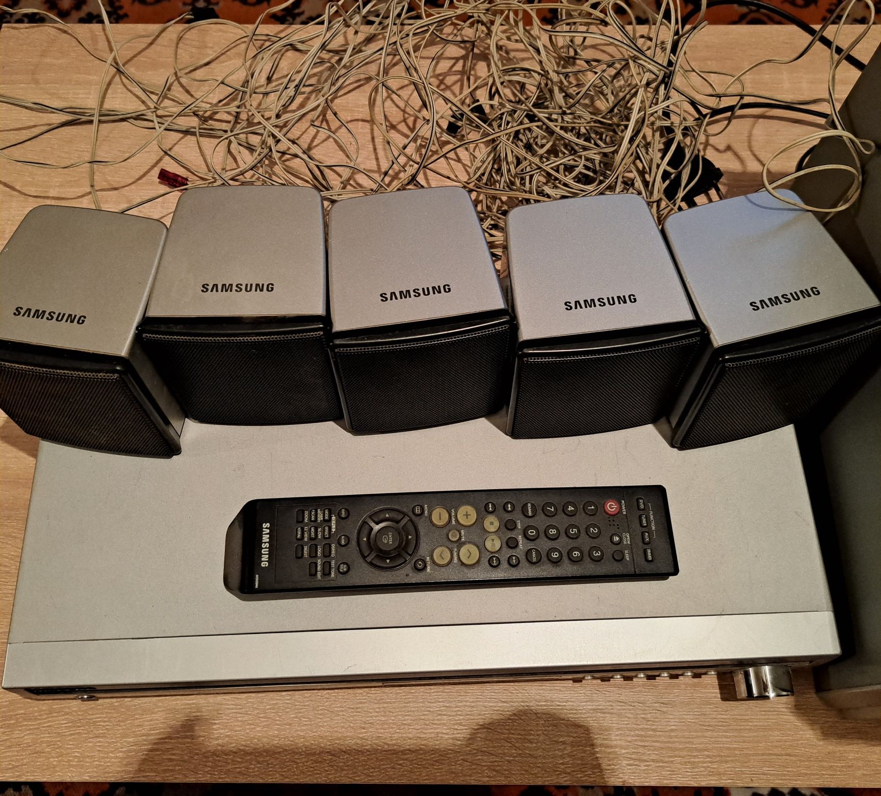 Система за домашно кино Samsung