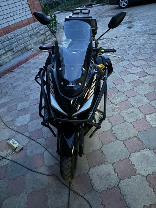 Продам скутер макси 150 куб