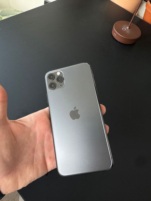 iPhone 11 Pro Max