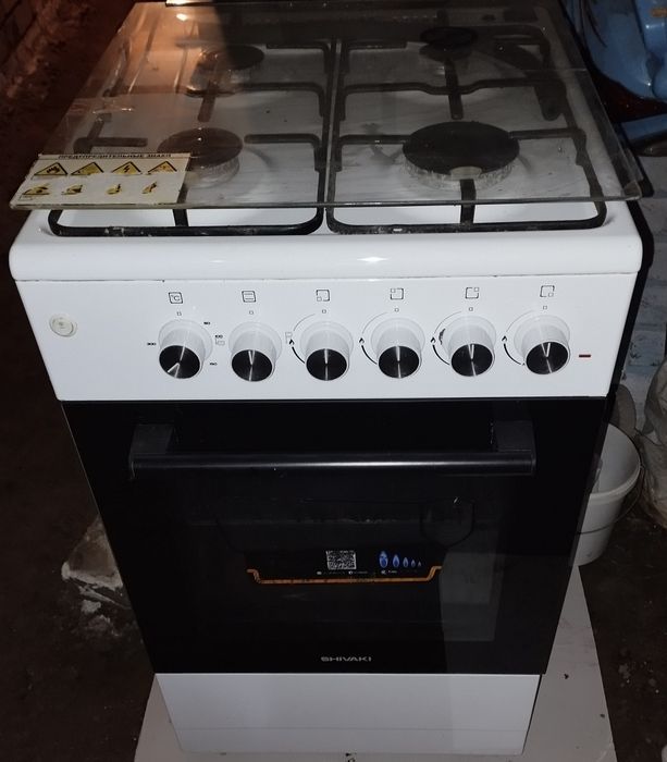 Продам газ плиту