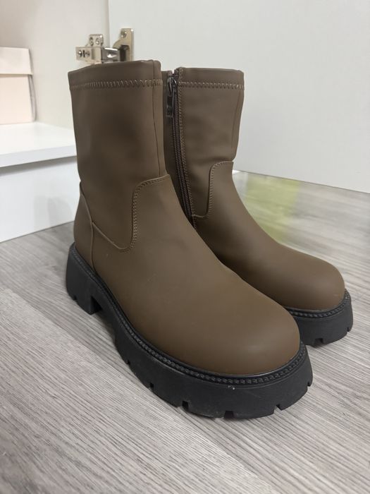 Сапоги теплые 39 размера