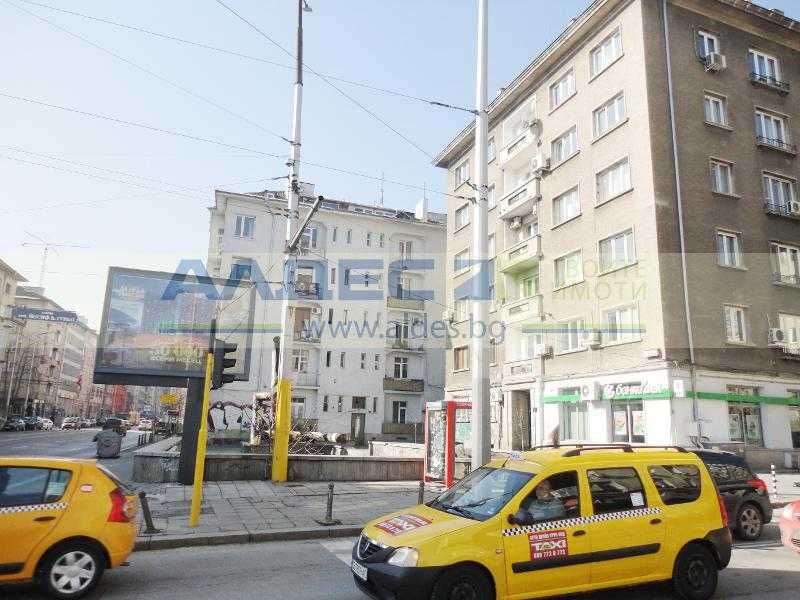 Продава се Магазин в София, Център - 33 кв.м за 3937 €/кв.м - Снимка #1