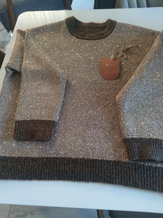 Стилни и красиви нови дамски пуловери